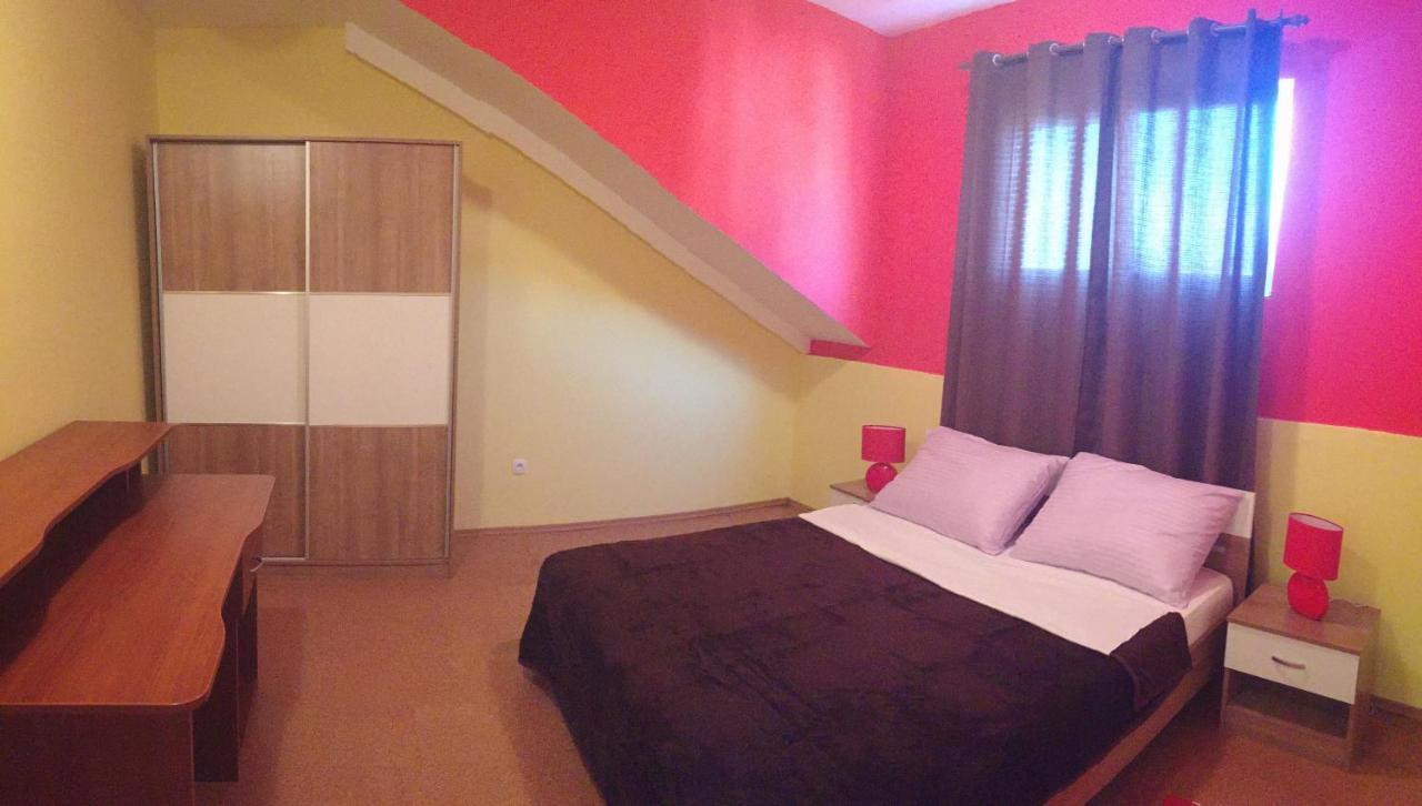 Apartment Lela Mali Lošinj Dış mekan fotoğraf