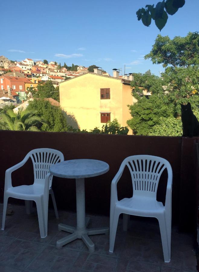 Apartment Lela Mali Lošinj Dış mekan fotoğraf