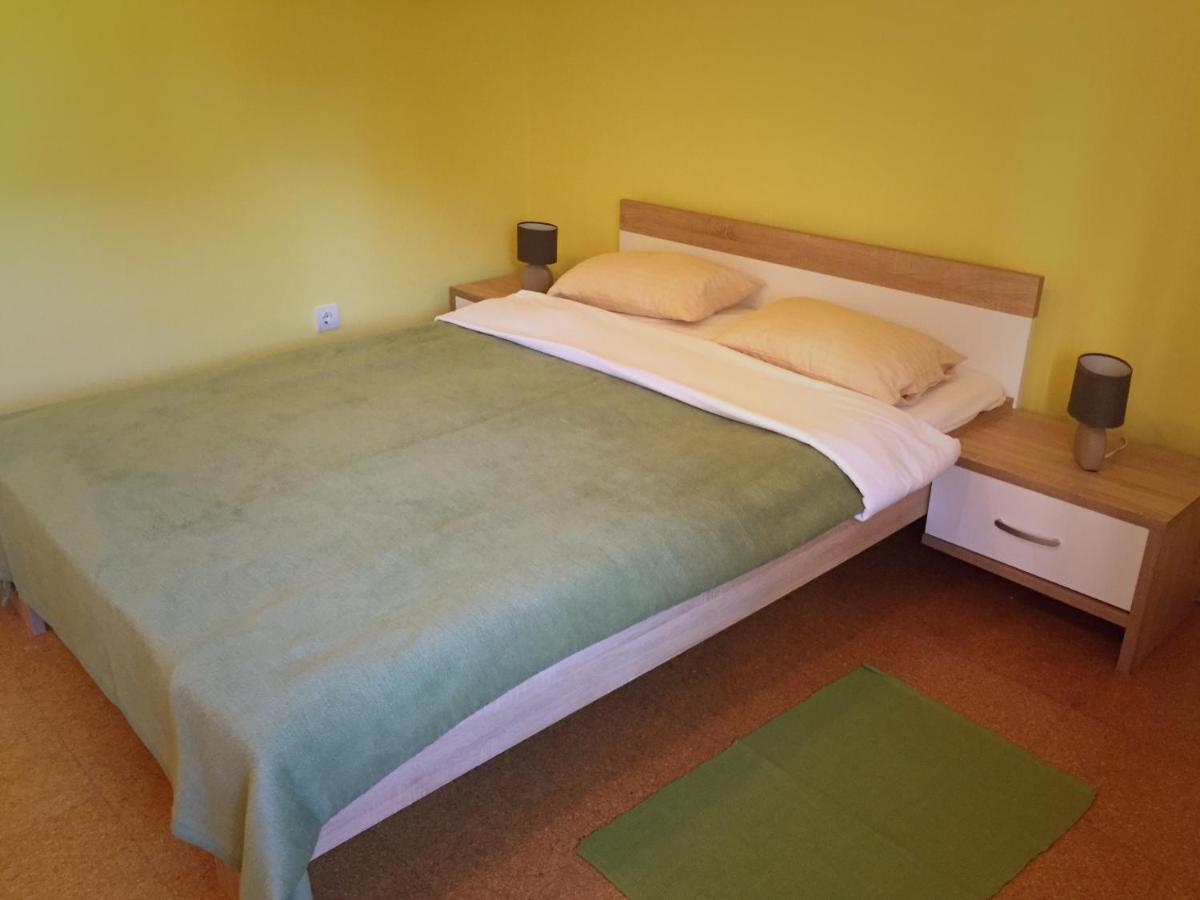 Apartment Lela Mali Lošinj Dış mekan fotoğraf